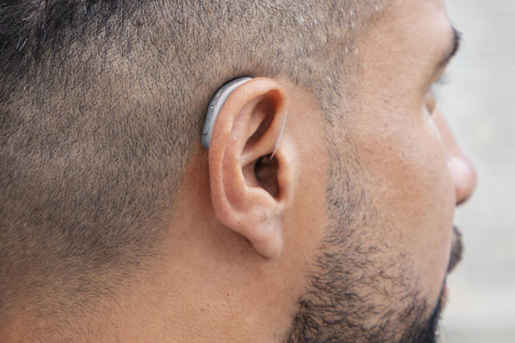 5 mẹo hữu ích dành cho người mới sử dụng máy trợ thính